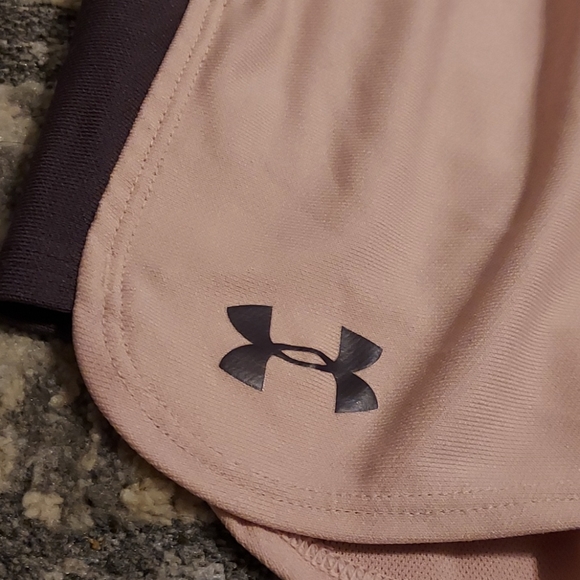 [Under Armour] Pink Shorts - Picture 2 of 4